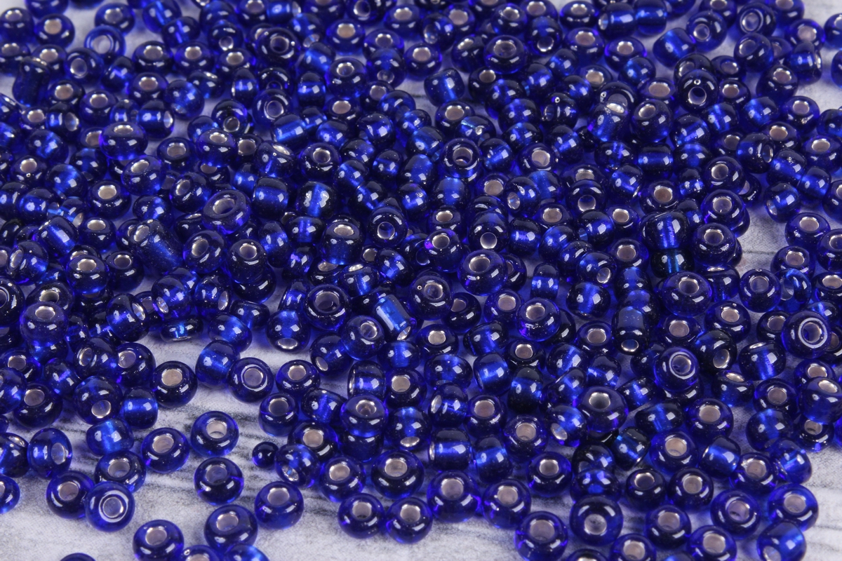 бисер декоративный  синий  (450гр)