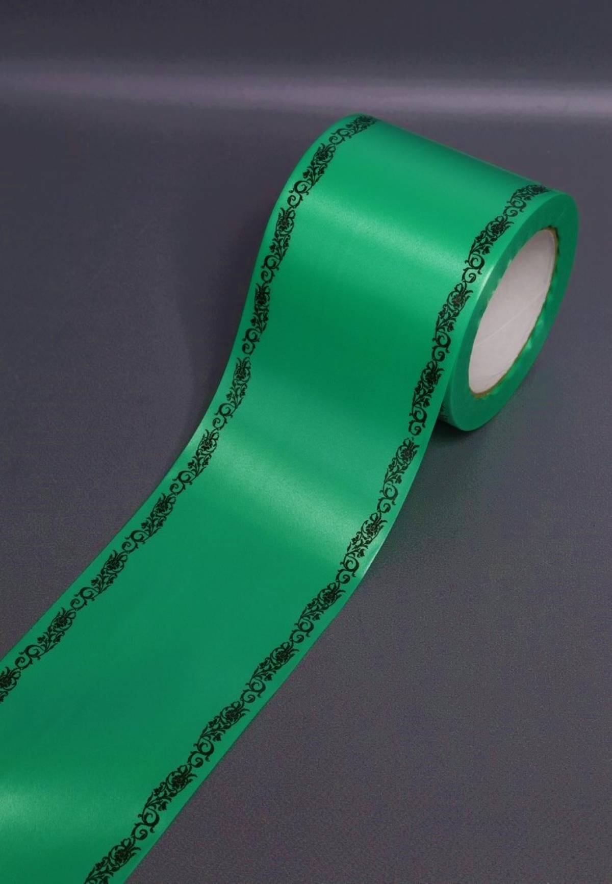 Лента простая (10см*50м) С дубками по краям P1010 ЗЕЛЕНЫЙ