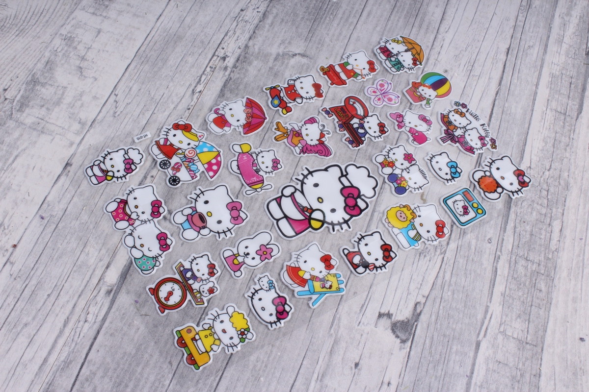 наклейки на листе "hello kitty"