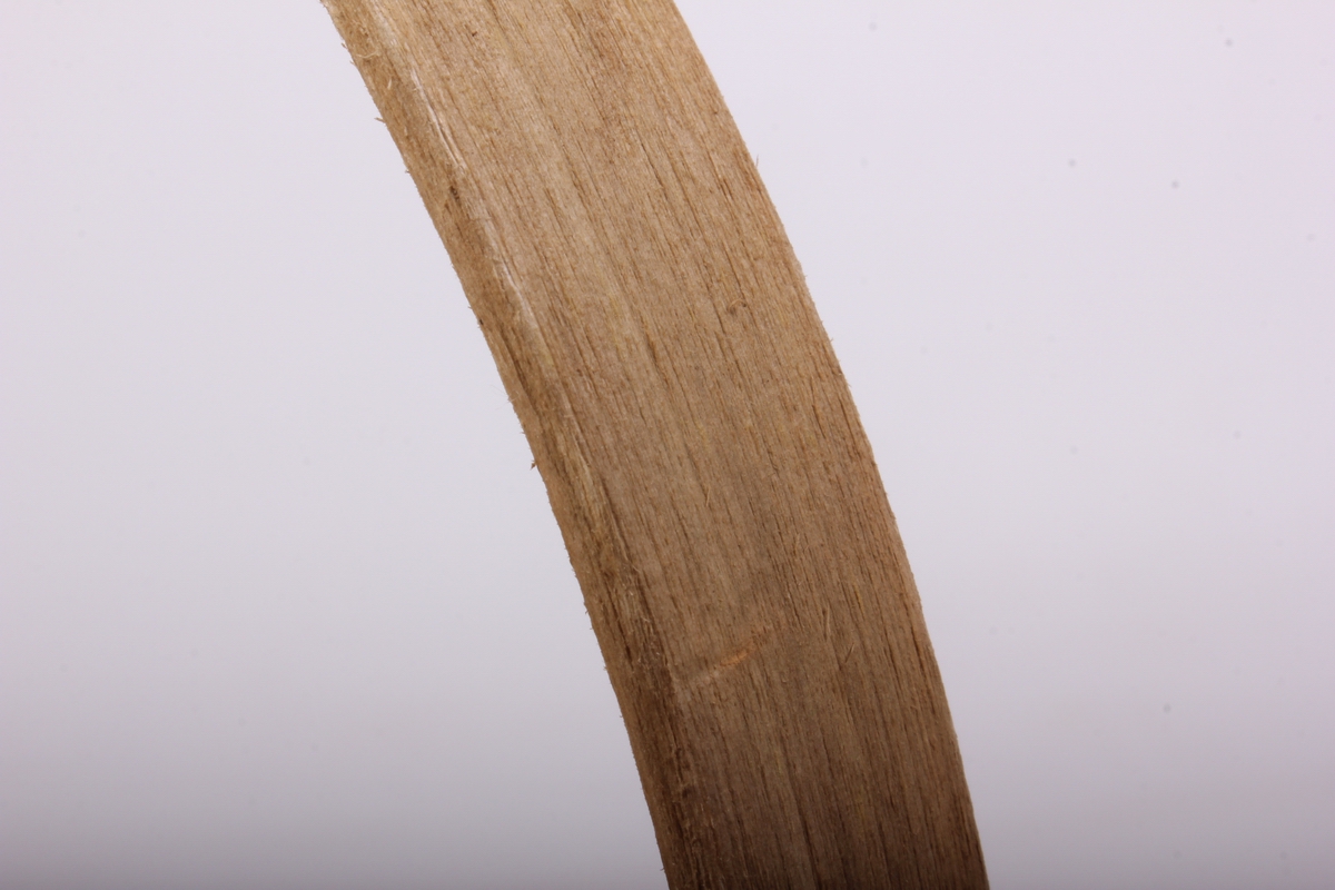 Корзина плетеная (секвойя) d=24 h=17/36cm