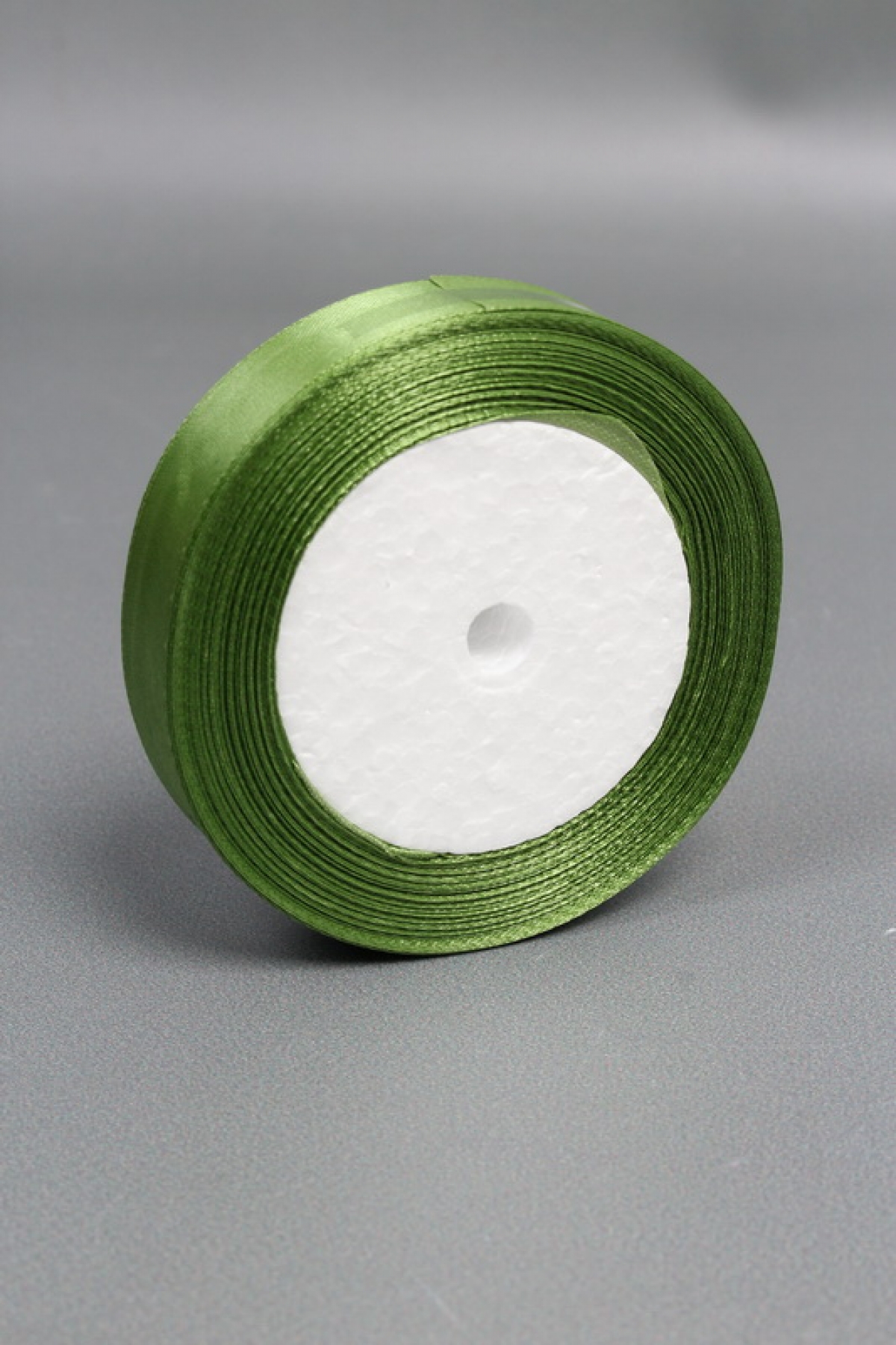 Лента атлас 2см х 25ярд аспарагус  2345Н