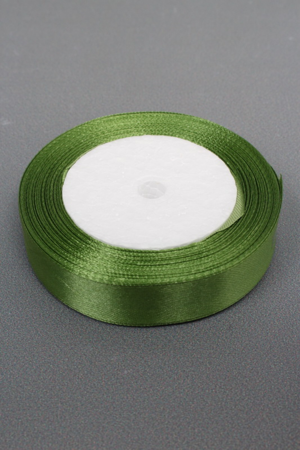 Лента атлас 2см х 25ярд аспарагус  2345Н