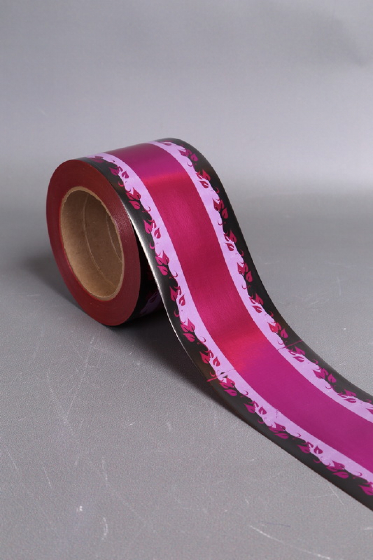 Лента металл с рисунком 8см*50ярд МР806 МАЛИНОВЫЙ