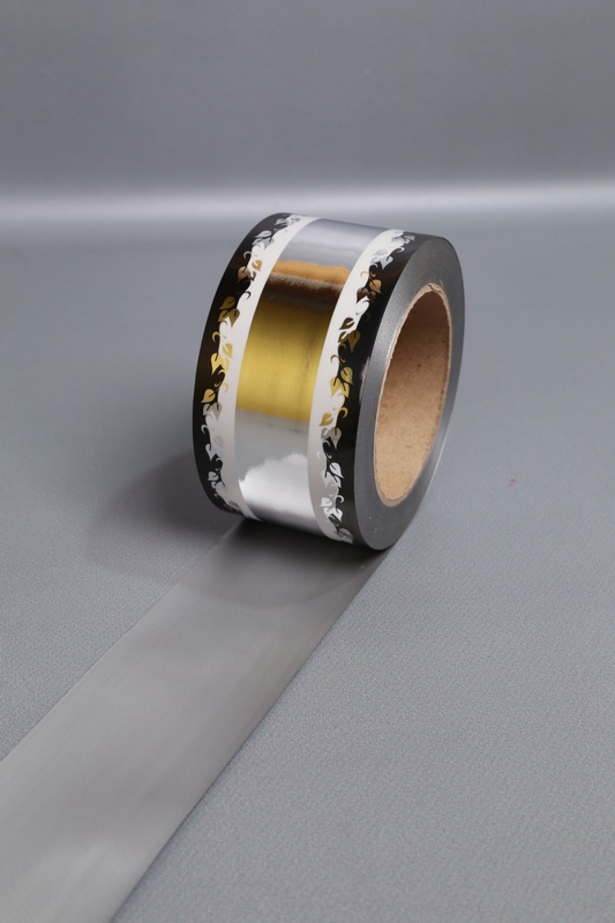 Лента металл с рисунком 6см*50ярд МР602 серебро