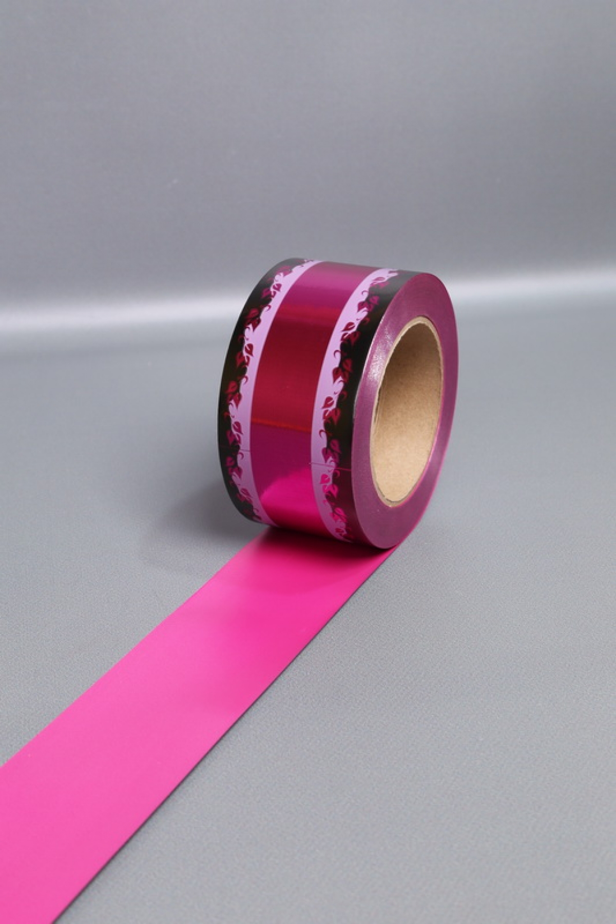 Лента металл с рисунком 6см*50ярд МР606 малиновый