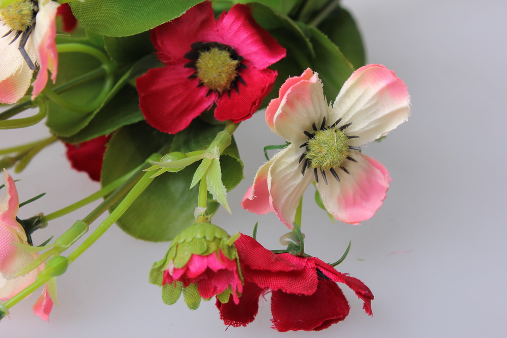 анемоны розово/малиновые букет - растения искусственные