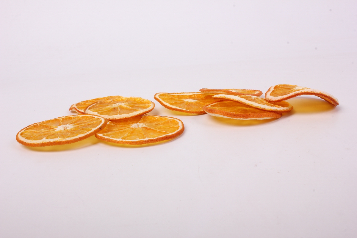 апельсин сушёный (10шт в уп) d=6см
