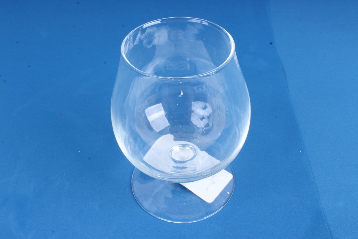 Бренди ваза малая на плитке  (3084) декоративная		1684