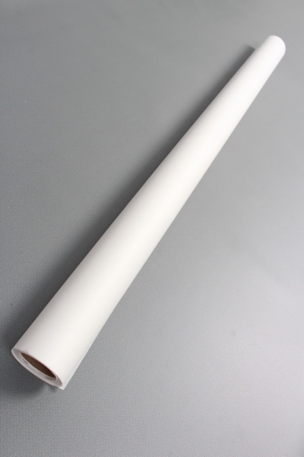 Бумага белая крафт 50г/м2, 70см x 10м	00072947