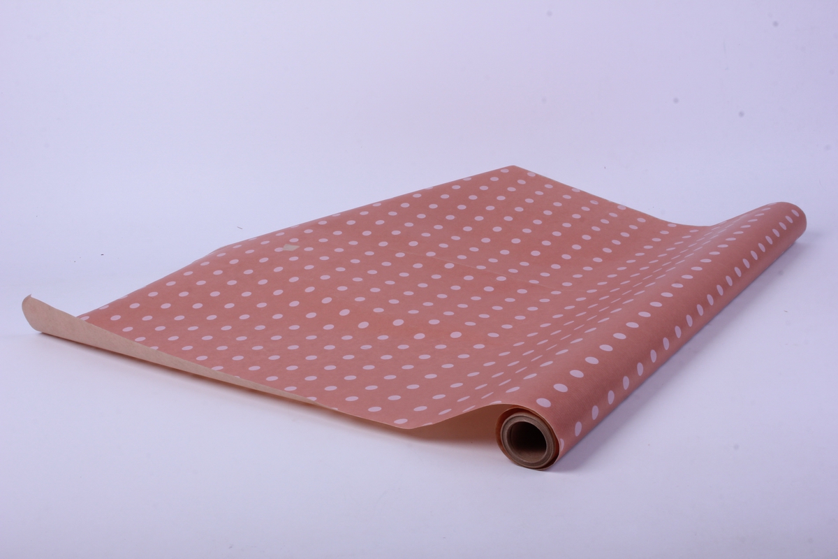 бумага крафт горох на розовом 60*10 м 40 г/м