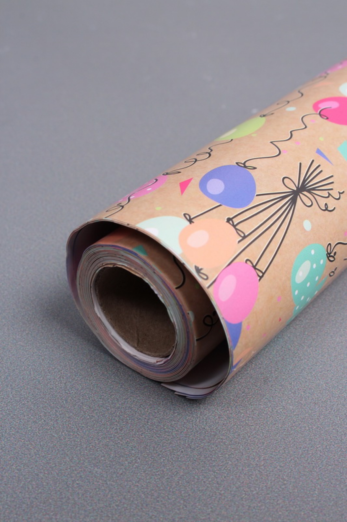 Бумага упаковочная "Воздушные шарики" 80г/м2, 70х100см, 10 листов/рулон 5900М