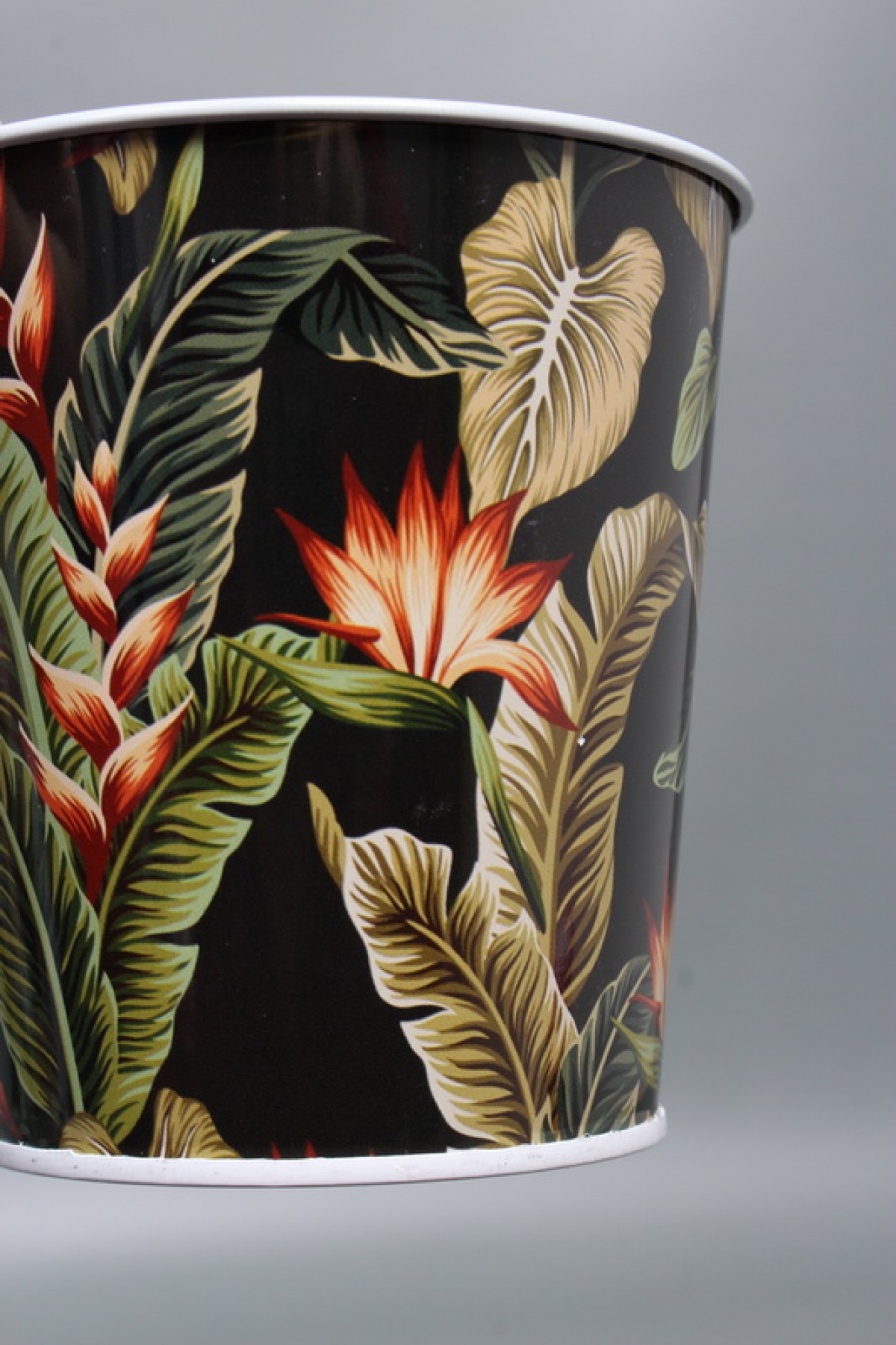 Декоративное кашпо "Палитра природы" 9.8XH10CM/B7.5, металл, черный  7899М