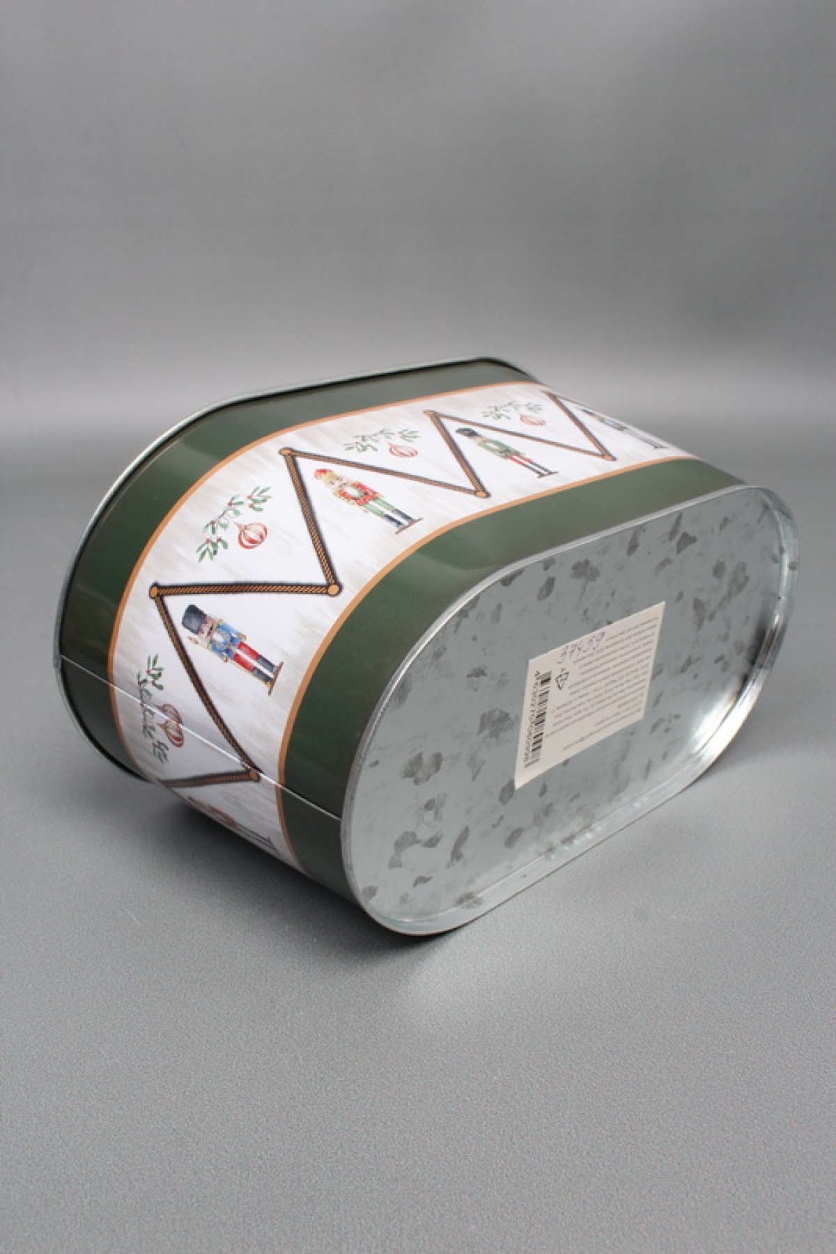 Декоративное овальное кашпо "Щелкунчик" 22,5X13,7XH11,3 В20x11 см, металл  0998М