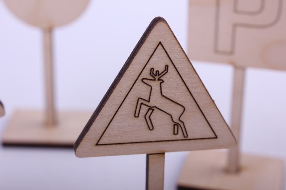 деревянная заготовка - минидорожные знаки на подставках, фанера 4мм	 302061