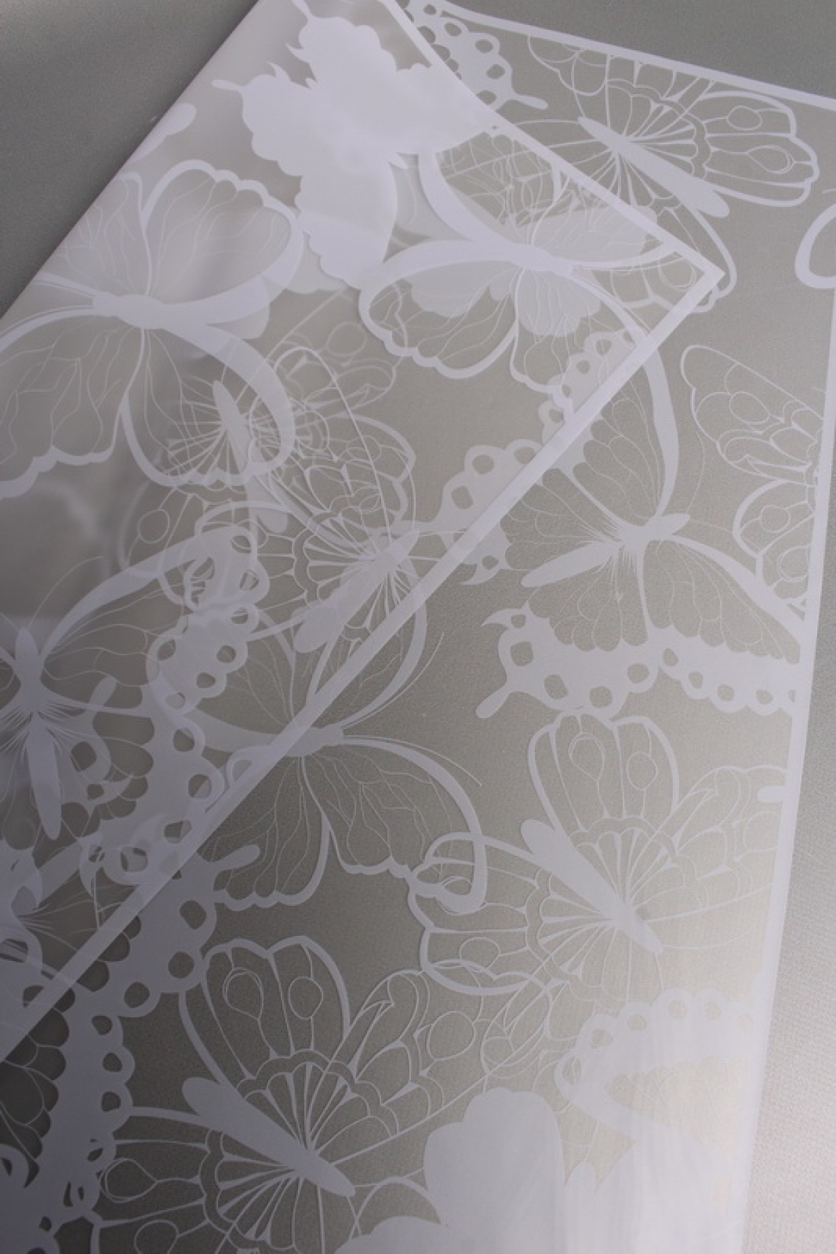 Флористическая пленка "Батерфлай" 50 мкр, 57 см х 57 см, 20 листов/упак., сиреневый 6254М