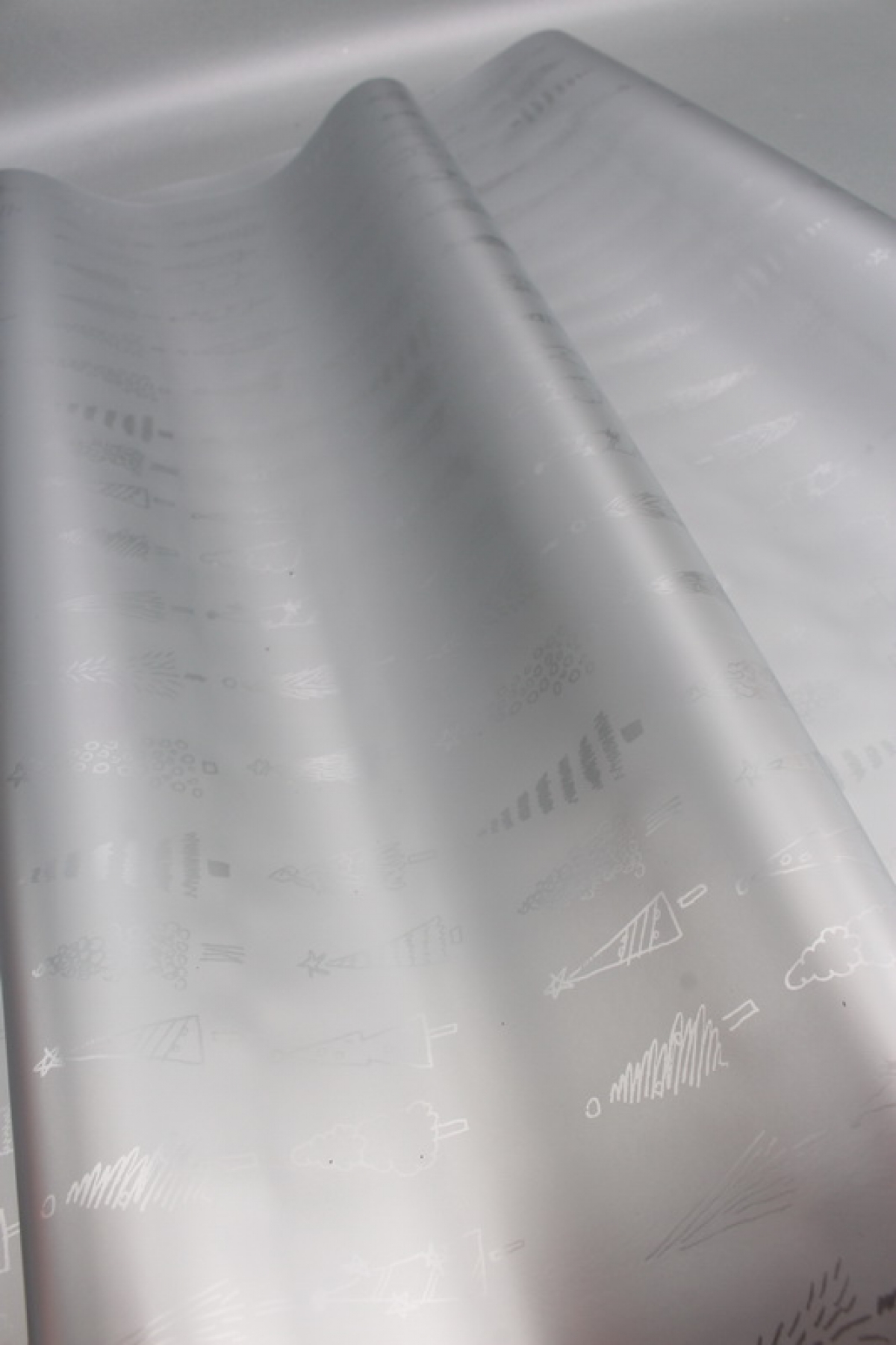 Флористическая пленка, металлическая Новогодняя, 40 мкр, 58 см х 10 м, серебро 3975М