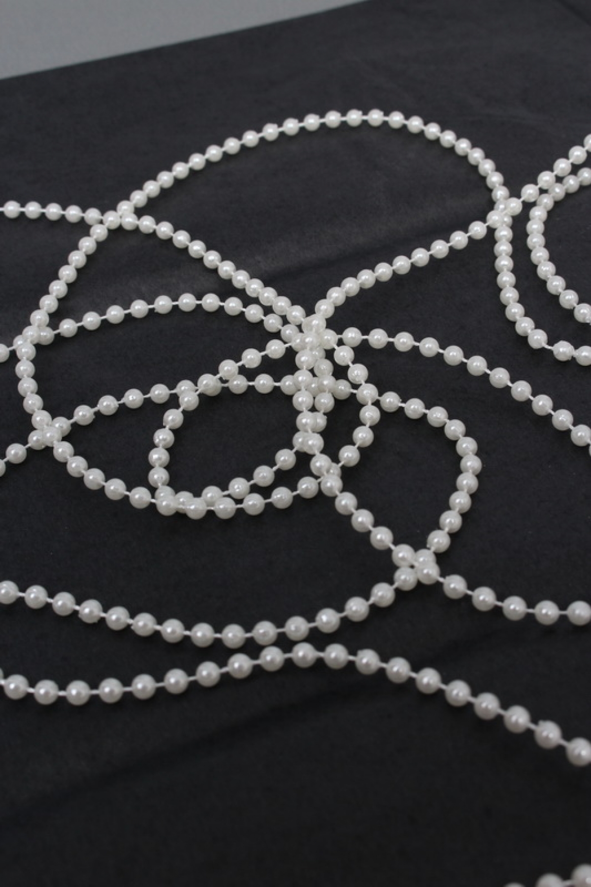 Жемчужная нить на катушке, 4 мм * 50 м., белый  4255М