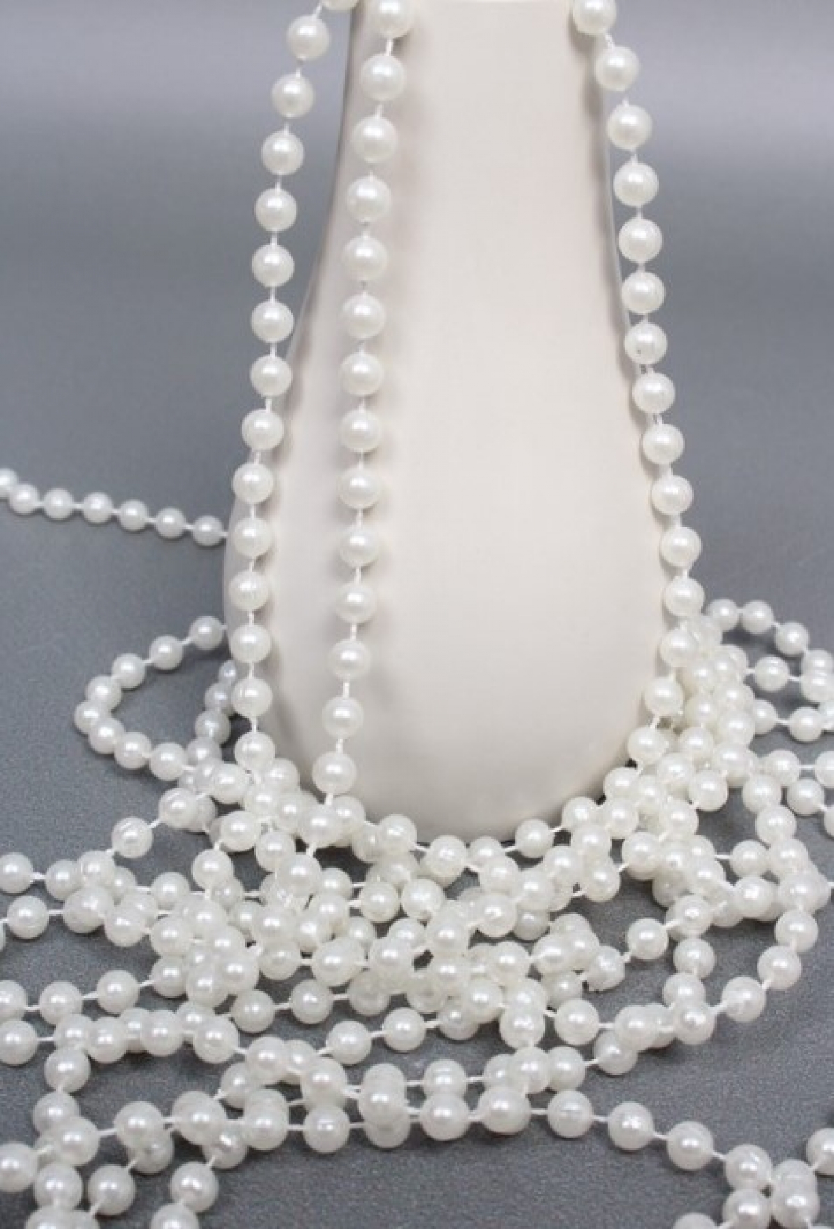 Жемчужная нить на катушке, 6 мм * 23 м, белый  4187М