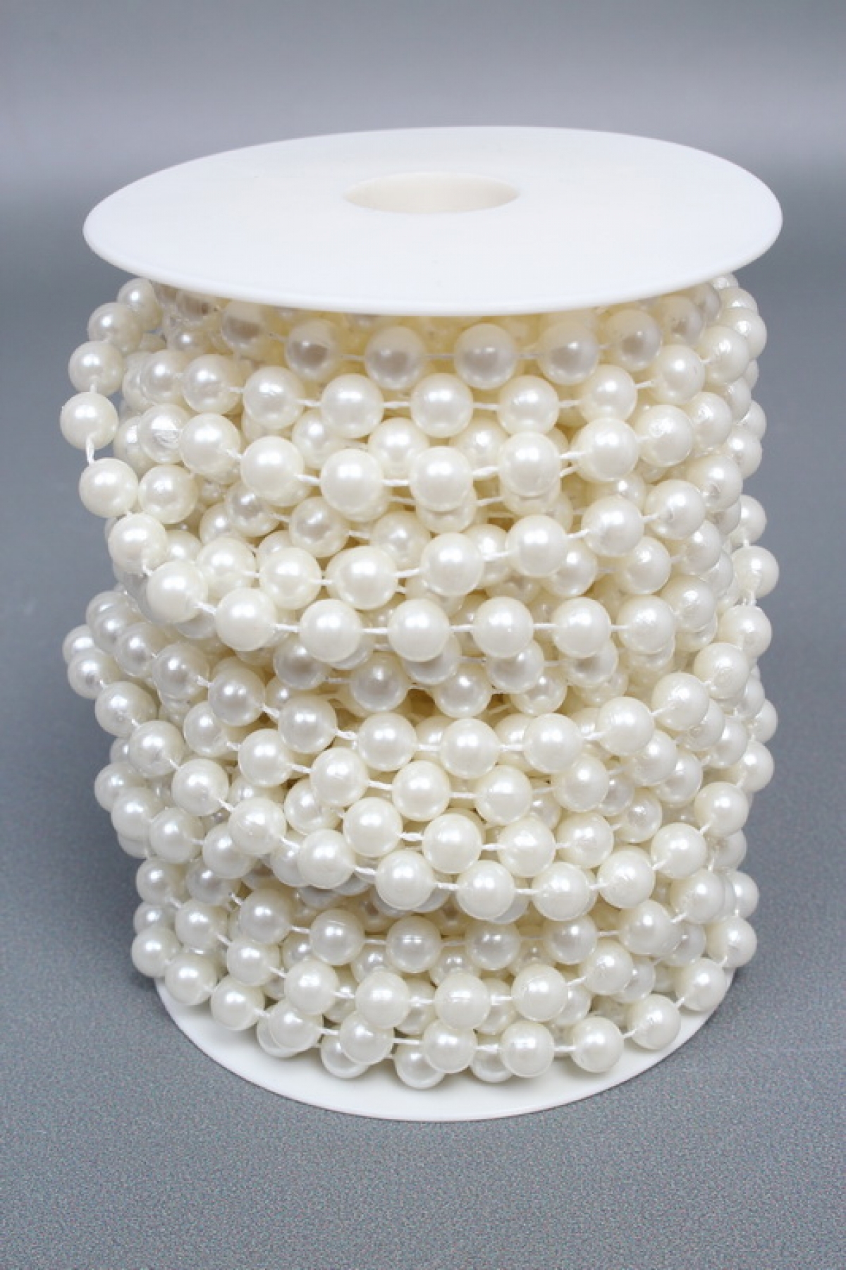 Жемчужная нить на катушке, 8 мм * 15 м., белый  4262М