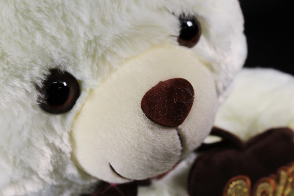 Игрушка мягкая - Медведь с сердечком  М-3078/35