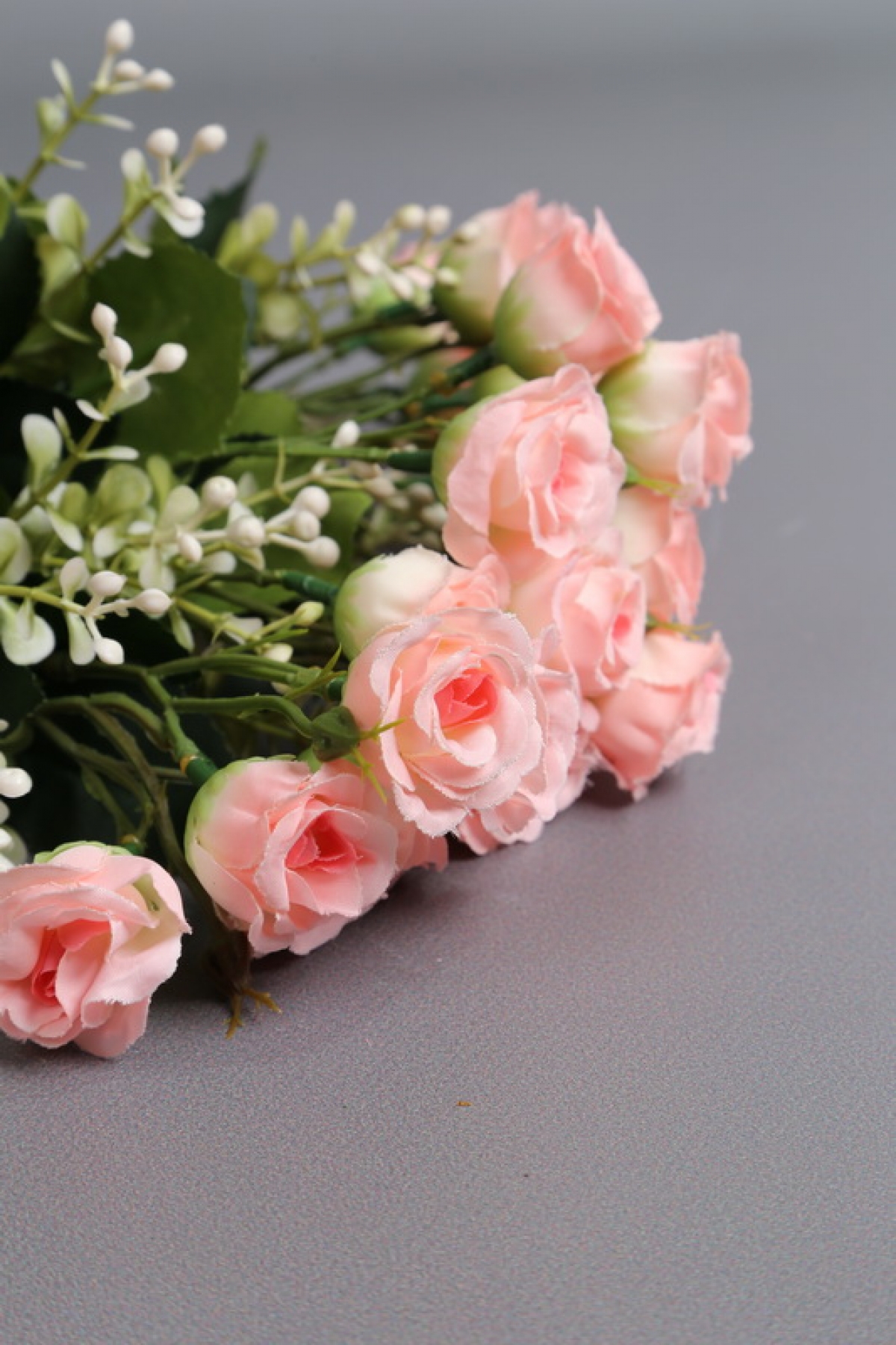 Искусственное растение - Розочки с белым декором 33 см розовые