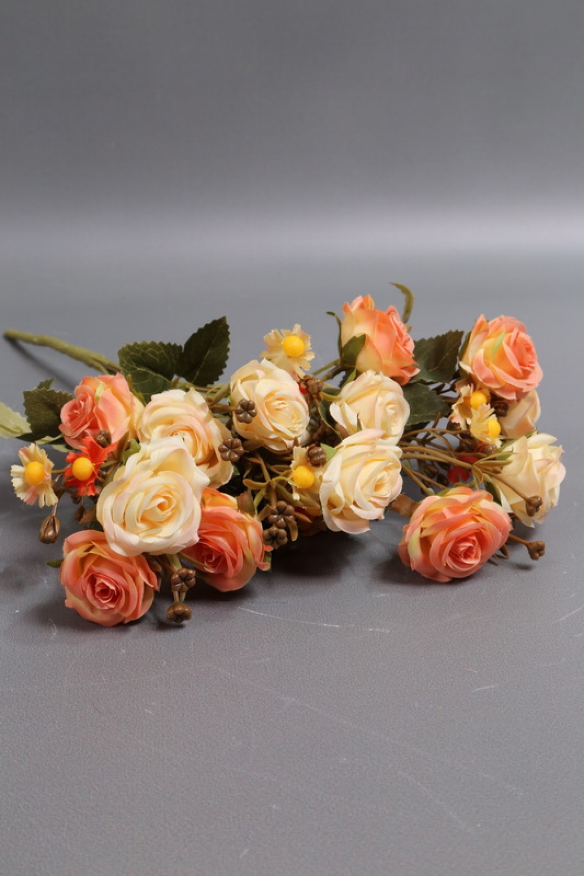 Искусственное растение - Розы дизайн персик 40 см