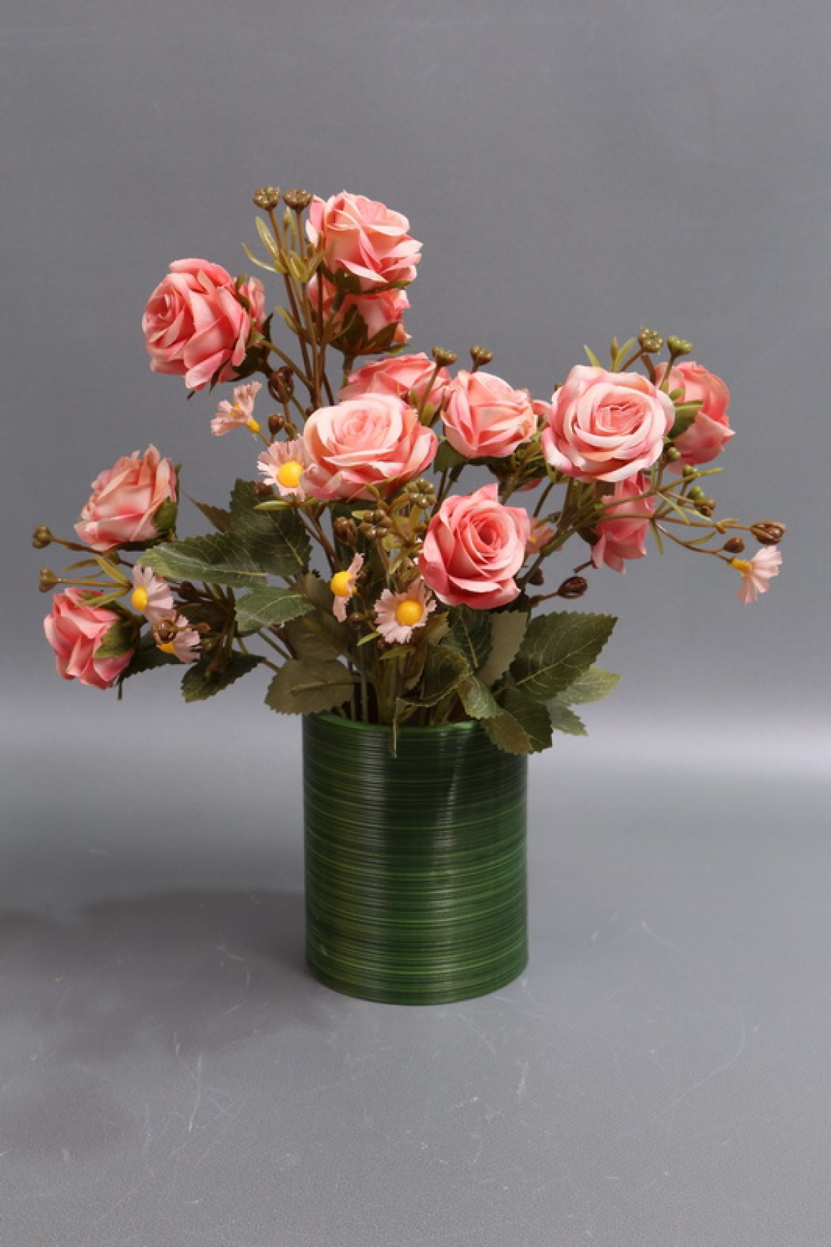 Искусственное растение - Розы дизайн розовая 40 см