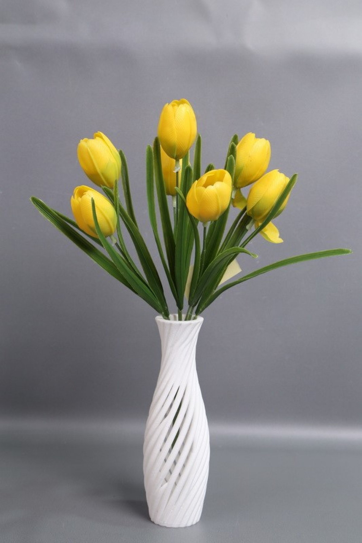 Искусственное растение - Тюльпаны силиконовые 32 см желтые