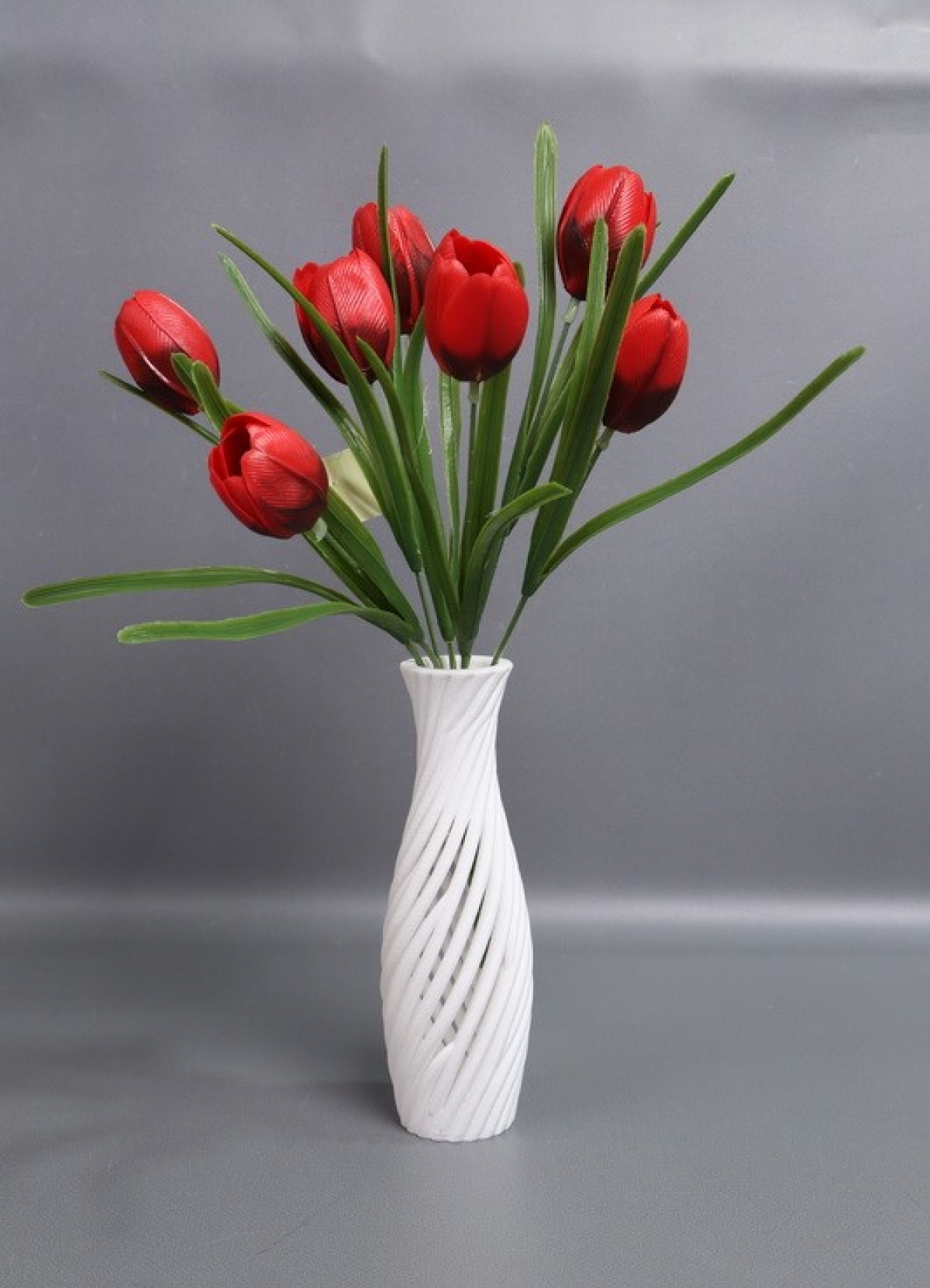 Искусственное растение - Тюльпаны силиконовые 32 см красный