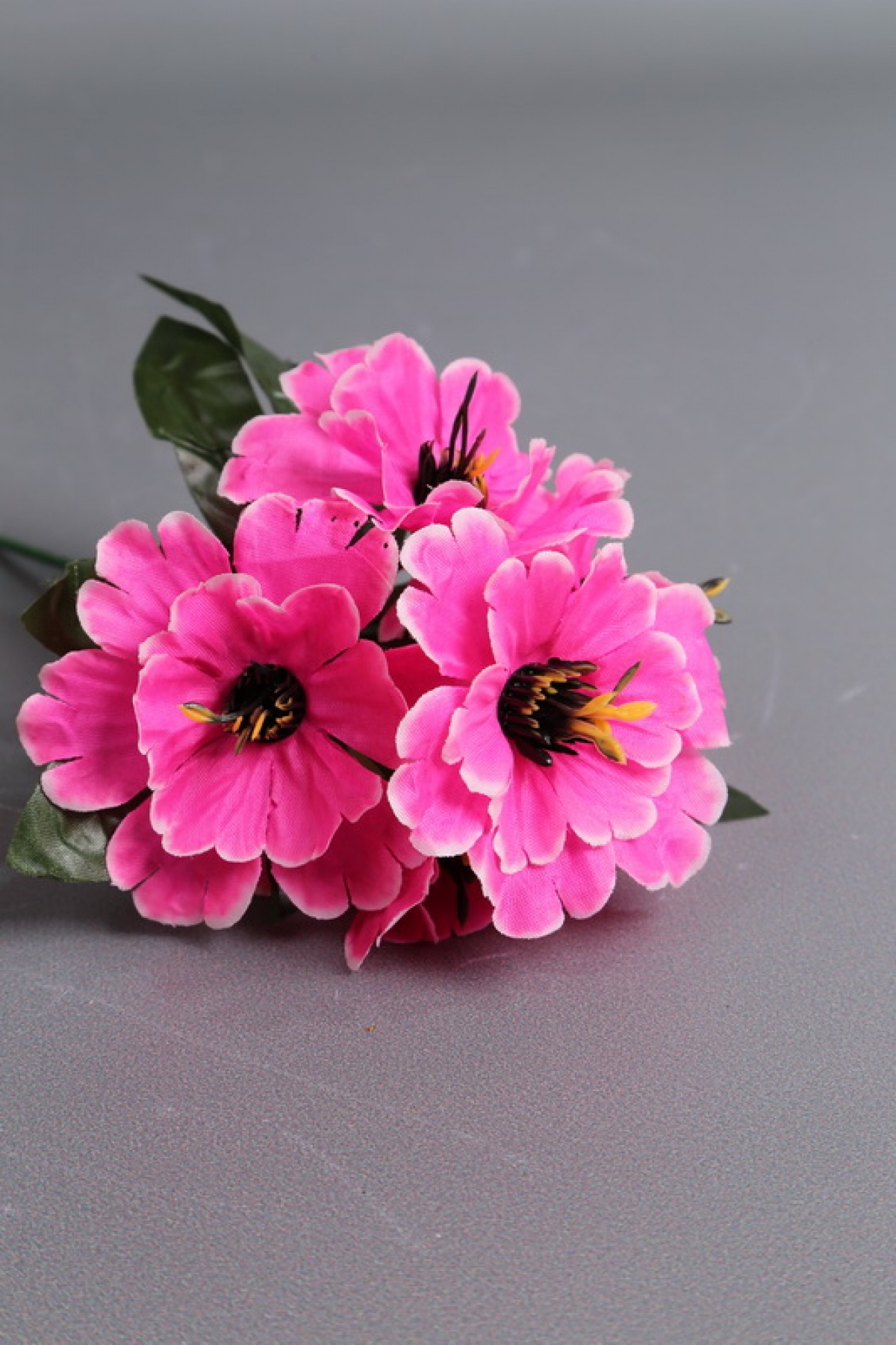 Искусственное растение -  Анемоны 15 см ярко-розовые