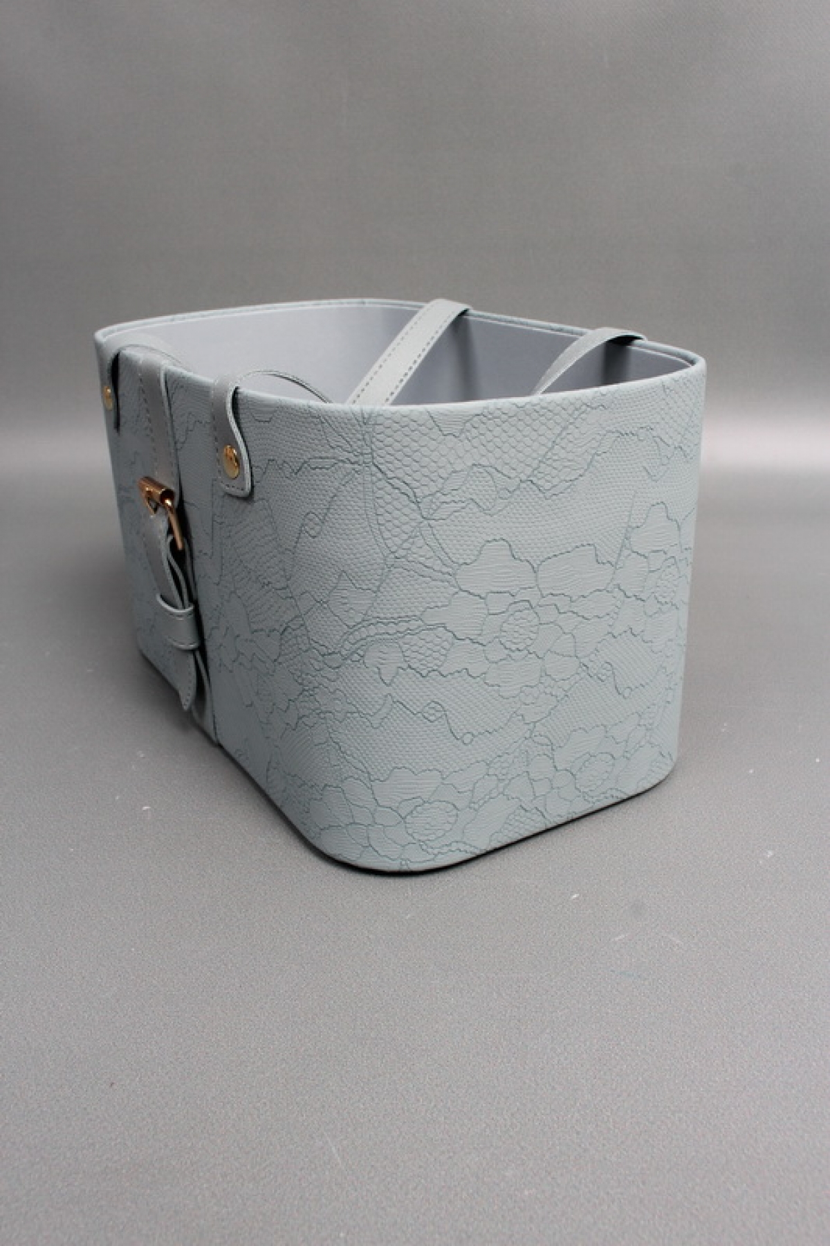 Коробка для цветов "Стильное решение" 24*15*14,5, 1 шт., голубой 6662М