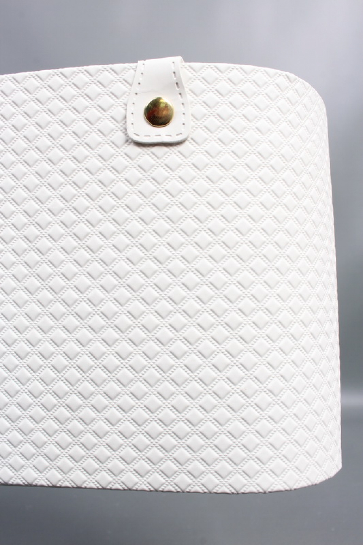 Коробка для цветов  "Гармония стиля" 24,5*15*14,5, 1 шт., белый 8079М