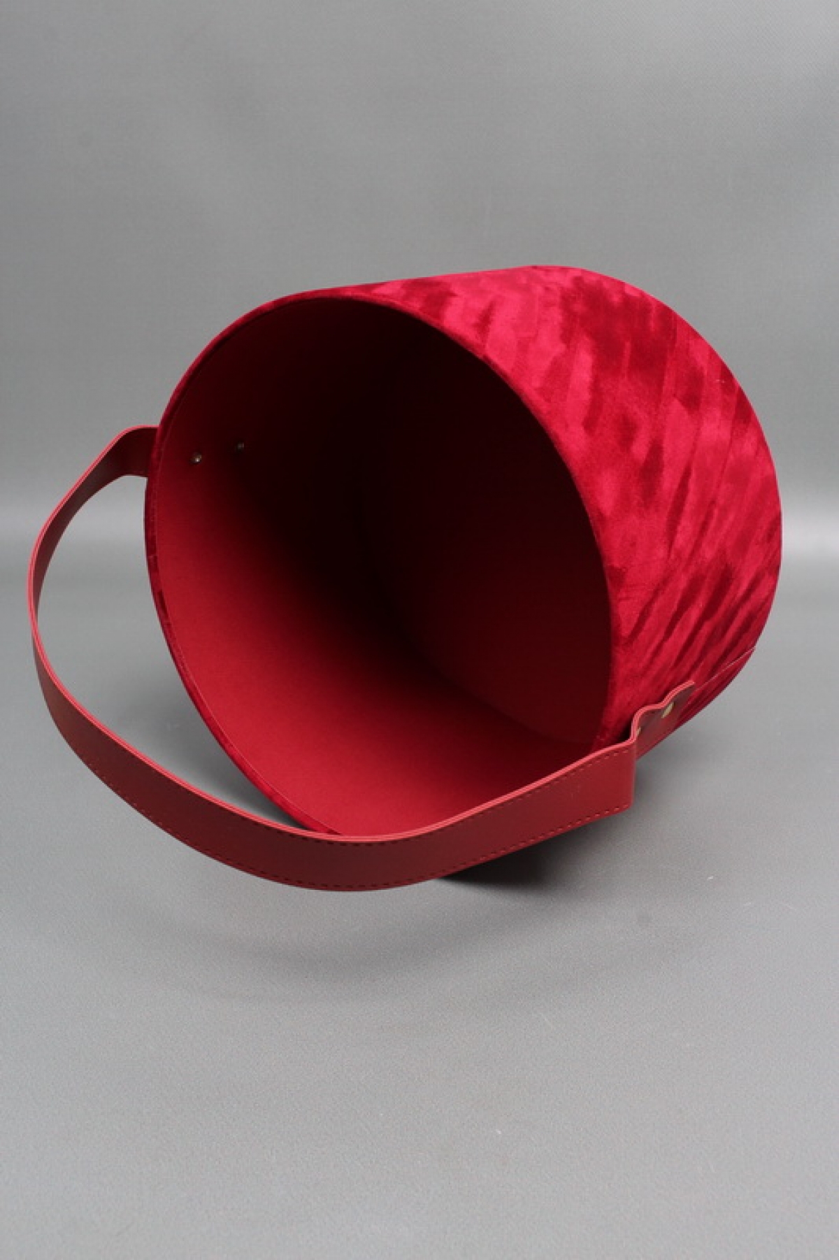 Коробка подарочная 22*22*14, красный 8031М