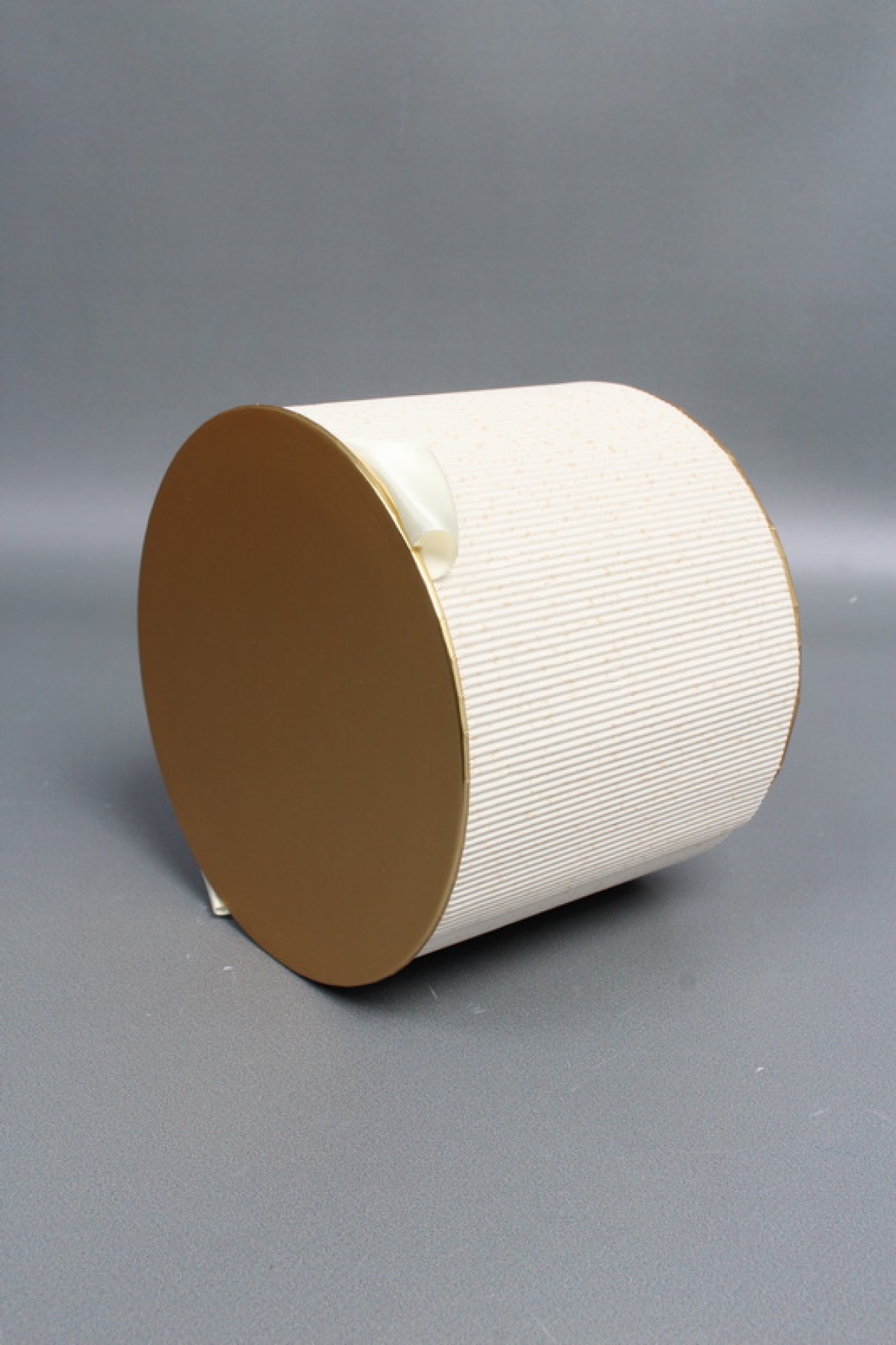 Коробка подарочная "Коллекция роскоши" D15,8*H12,6, 1 шт., молочный 6723М