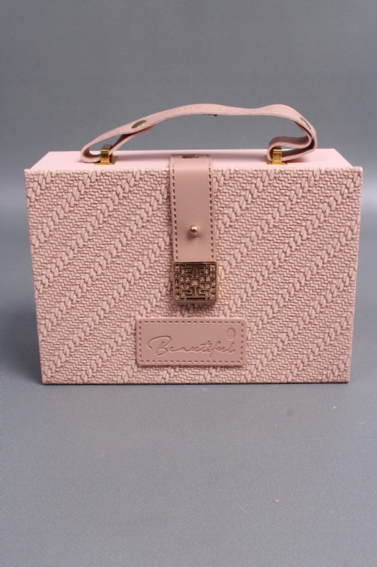 Коробка подарочная 19*13*7,  св.розовый 7973М