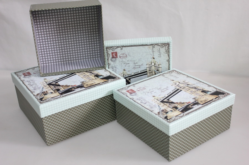 коробки подарочные (набор из 3шт.)  квадрат лондон 19*19*9,5см  рисунки в ассортименте