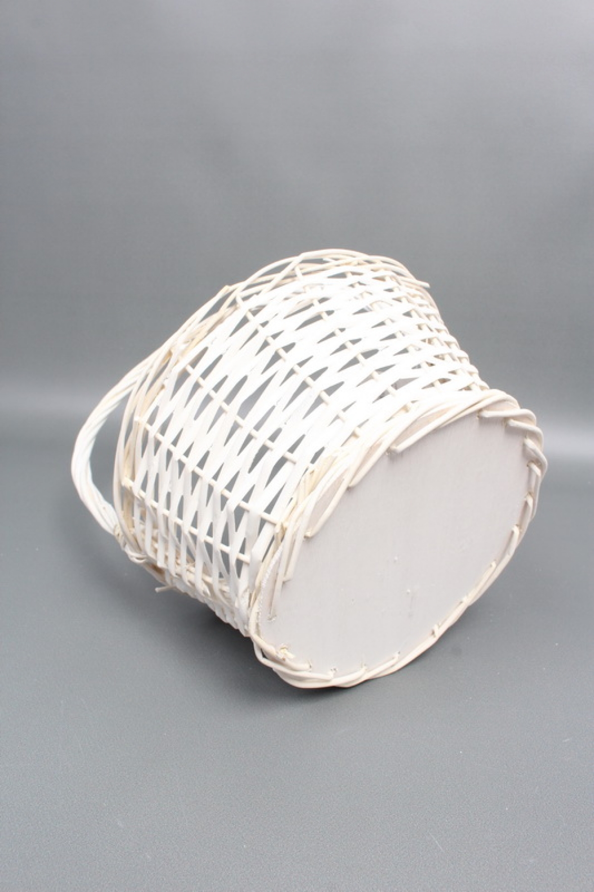 Корзина плетеная (ива), 25*25*13*35 см, 1 шт., белый  5409М