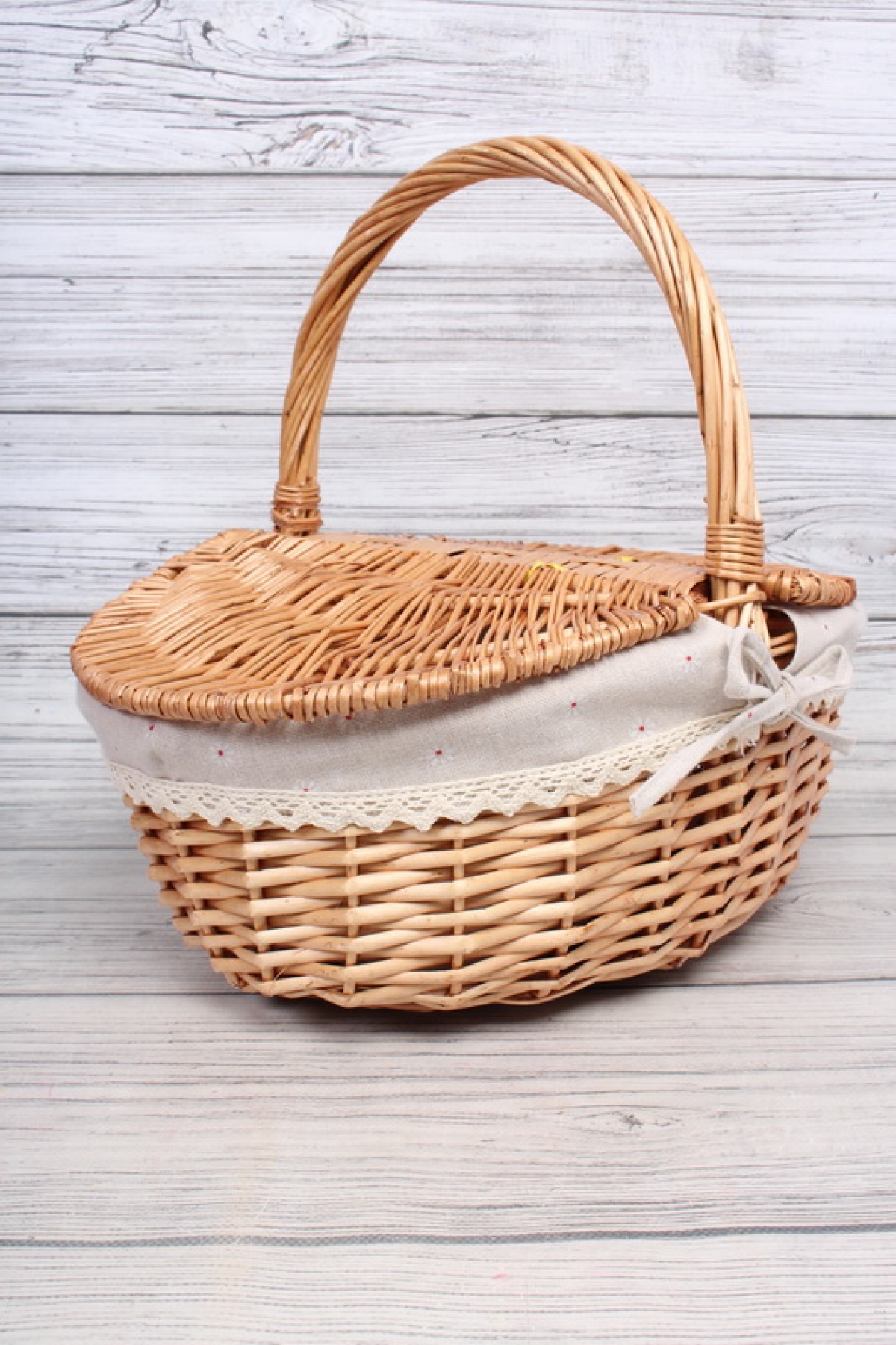 Корзина плетеная (ива): 39x28xH14/18xHH34 B28x18,1 шт., медовый 0097М