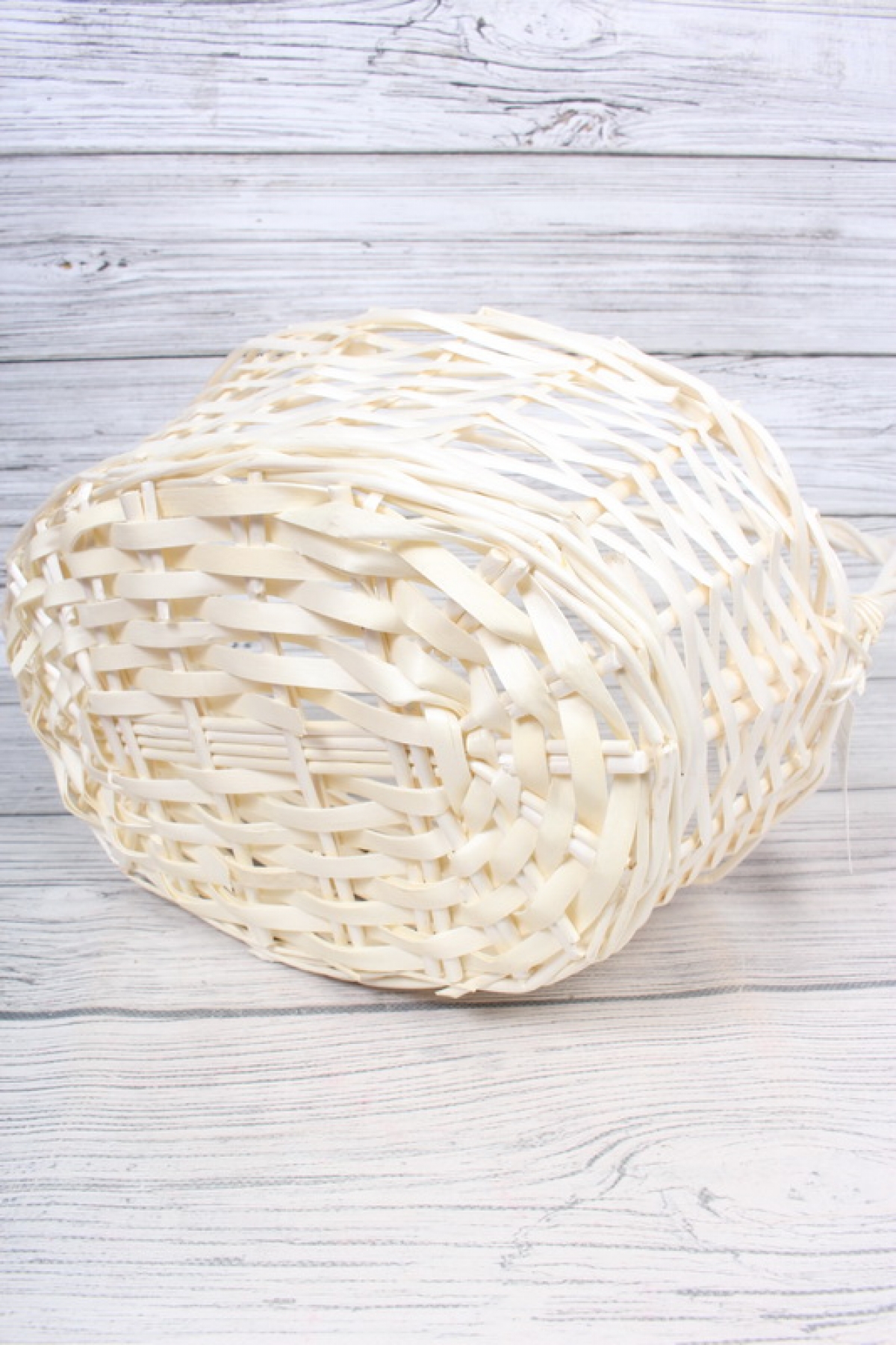 Корзина плетеная (ива) 35x25xH14xHH42  B30x20, 1 шт., выбеленный 9943М