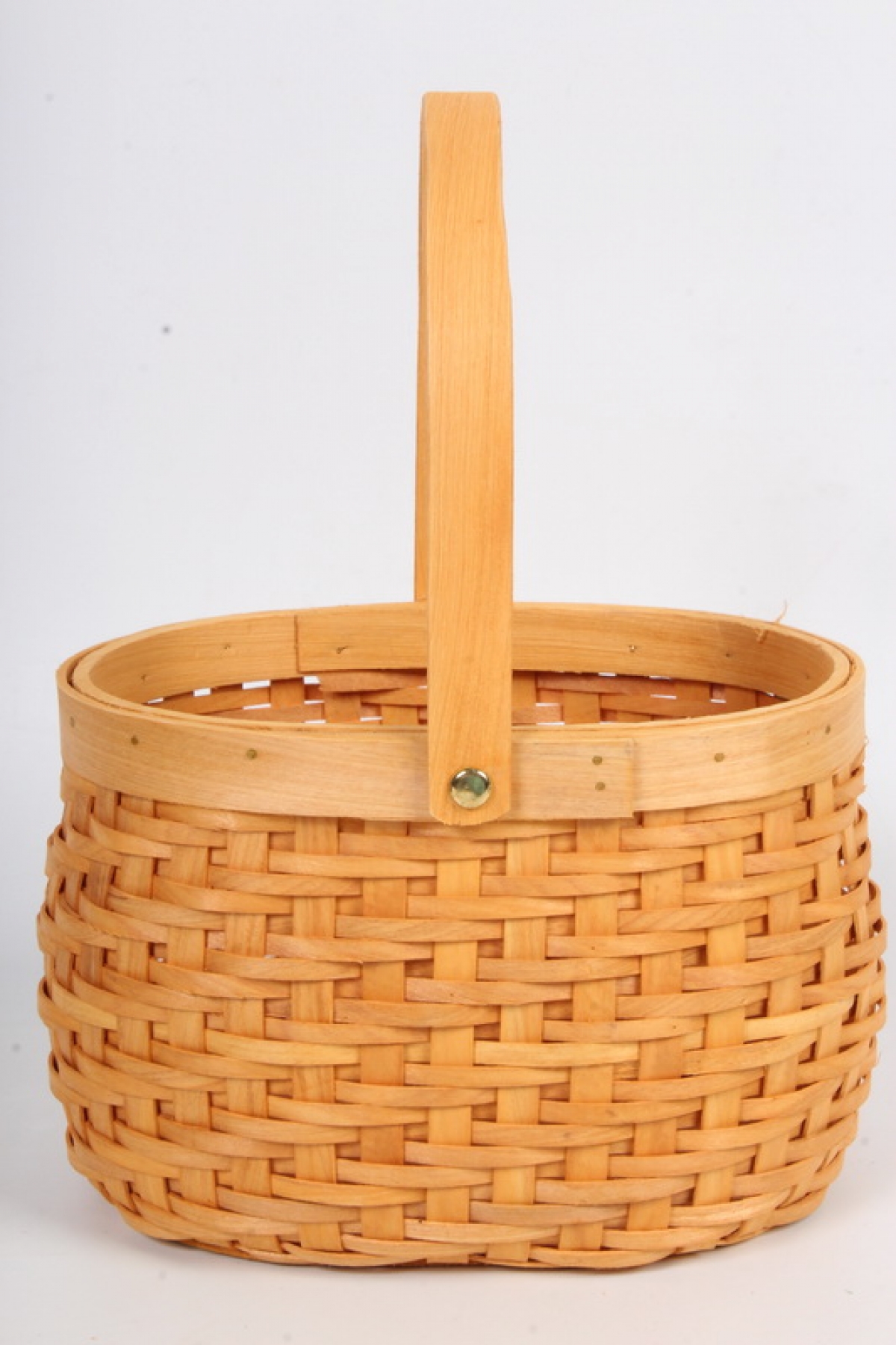 Корзина плетеная из бересты  овальная   20.5x14 d=13/28.5cm  Св.коричневый 5017 Н