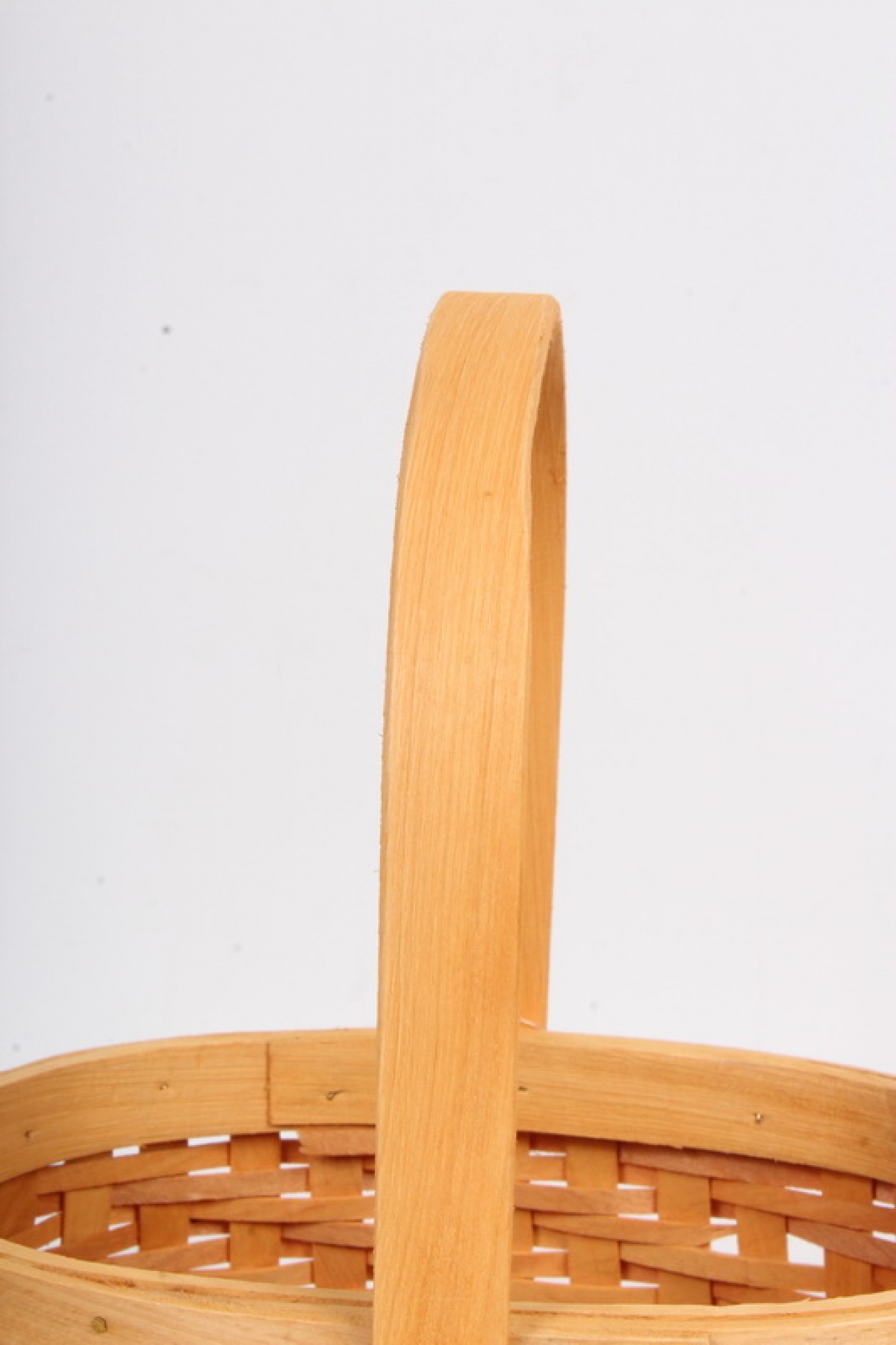 Корзина плетеная из бересты  овальная   20.5x14 d=13/28.5cm  Св.коричневый 5017 Н