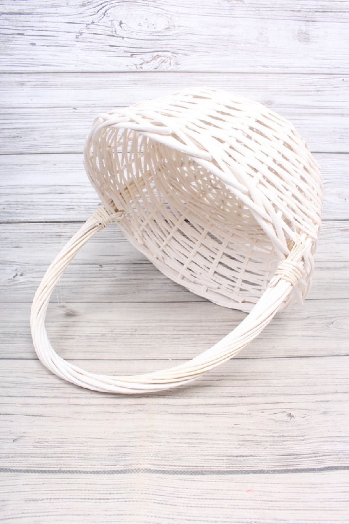 Корзина плетеная одиночная (ива) - Круг  32*32*15*36CM    белый 2993М