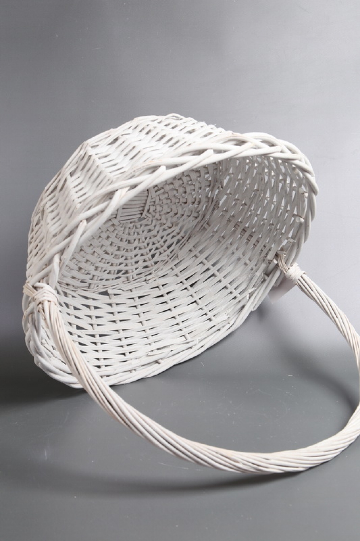 Корзина плетеная одиночная 1шт (ива):D50 H19 BD37 HH15,  белый 7271М