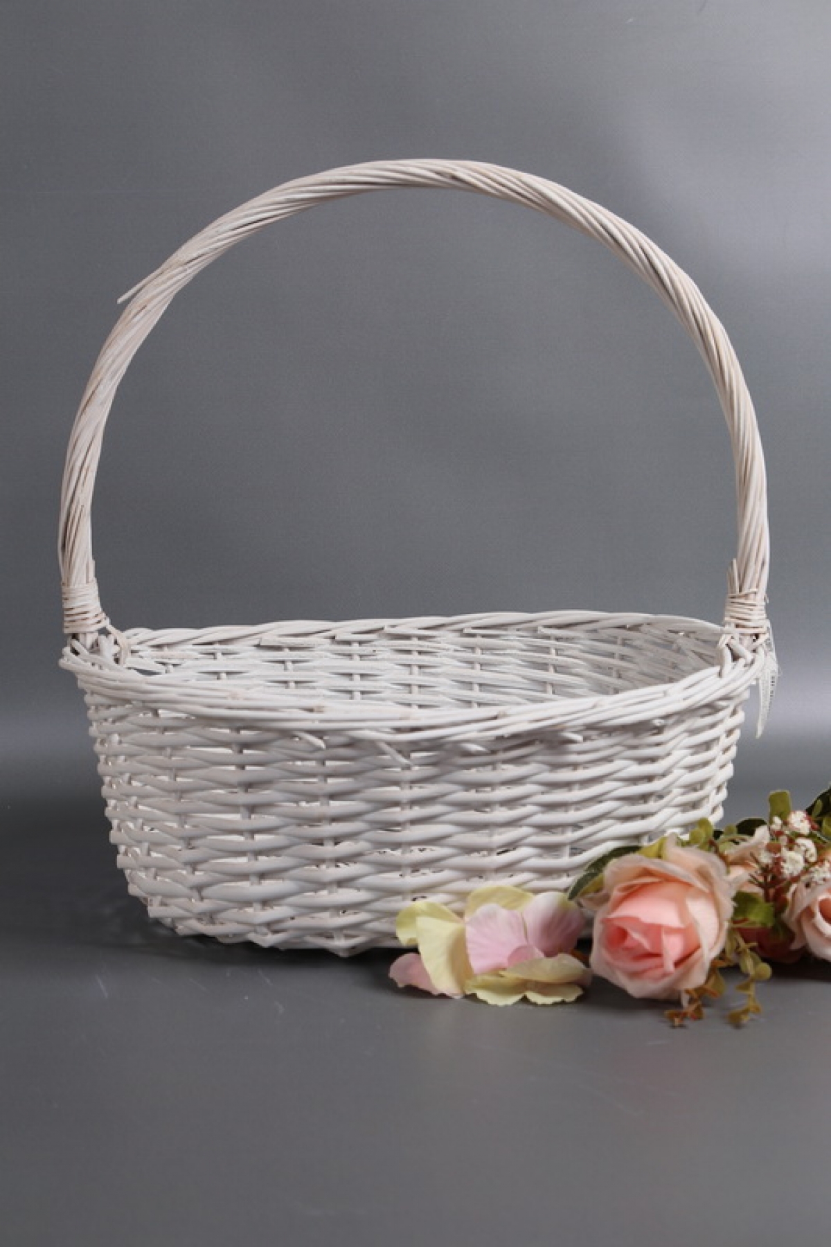 Корзина плетеная одиночная 1шт (ива):  37x30xH14/HH36; белая 1556М