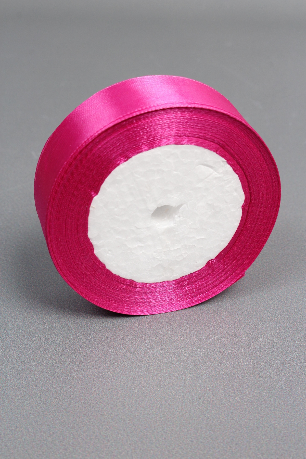 Лента атласная, на пене, односторонняя, 25 мм х 25 ярд, малиново-розовый 0750М