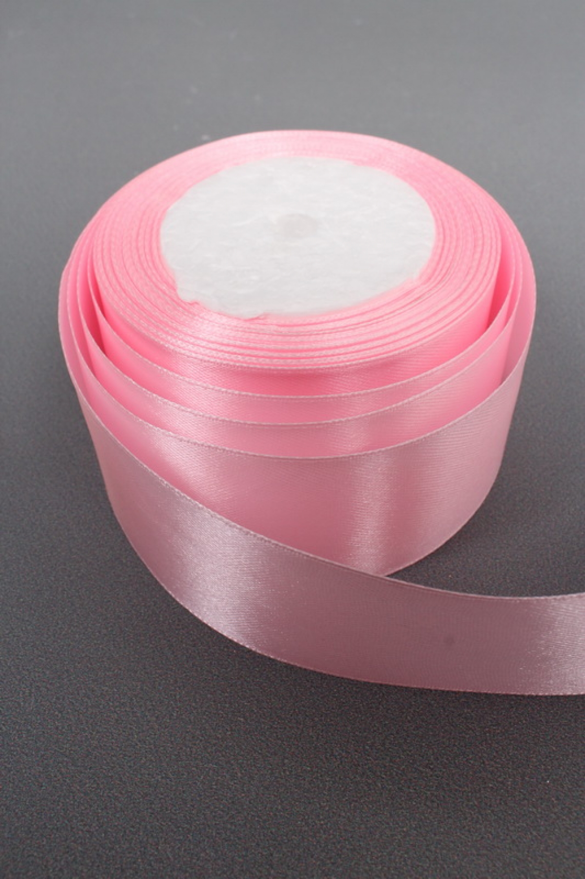 Лента атласная, на пене, односторонняя, 38 мм х 25 ярд, пудрово-розовый  0521М