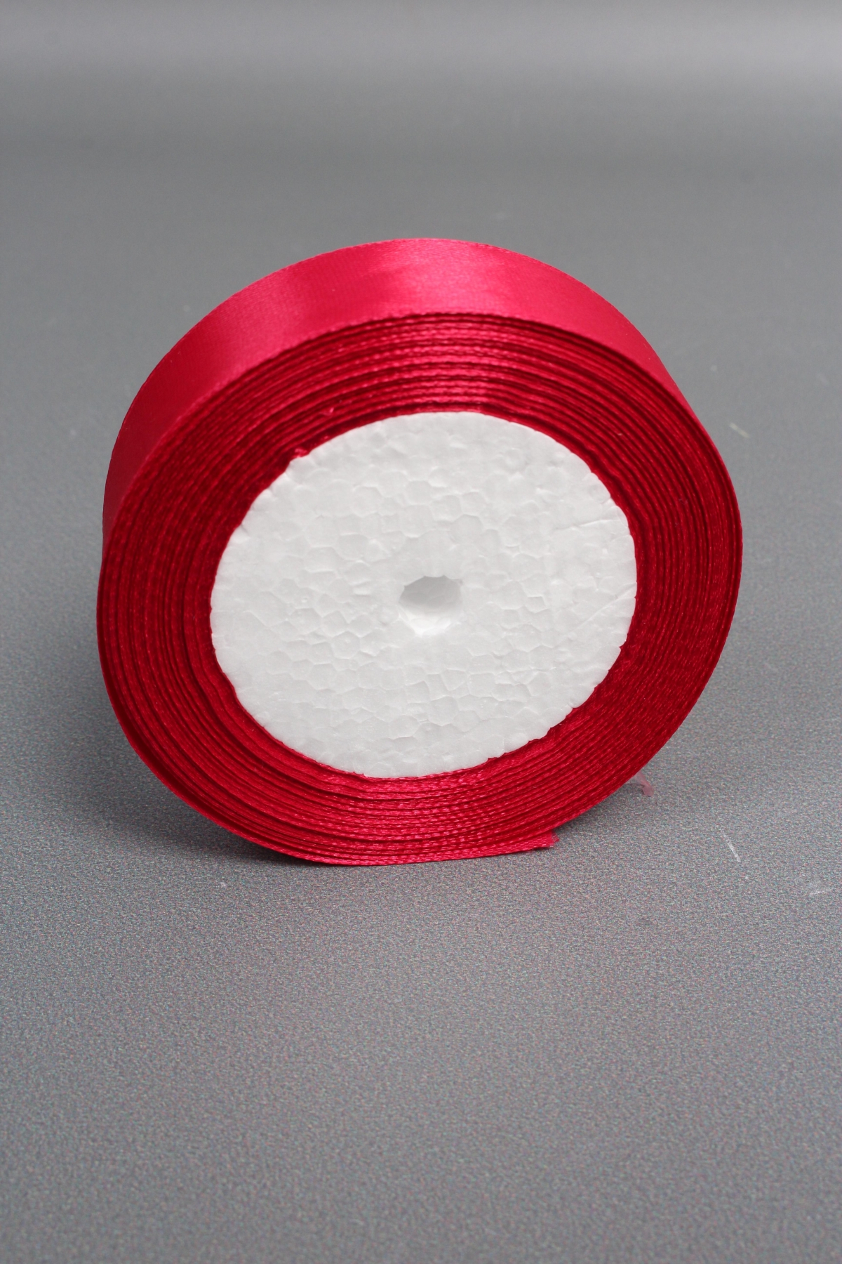 Лента атласная односторонняя, 25 мм х 25 ярд, вишневый 1030М