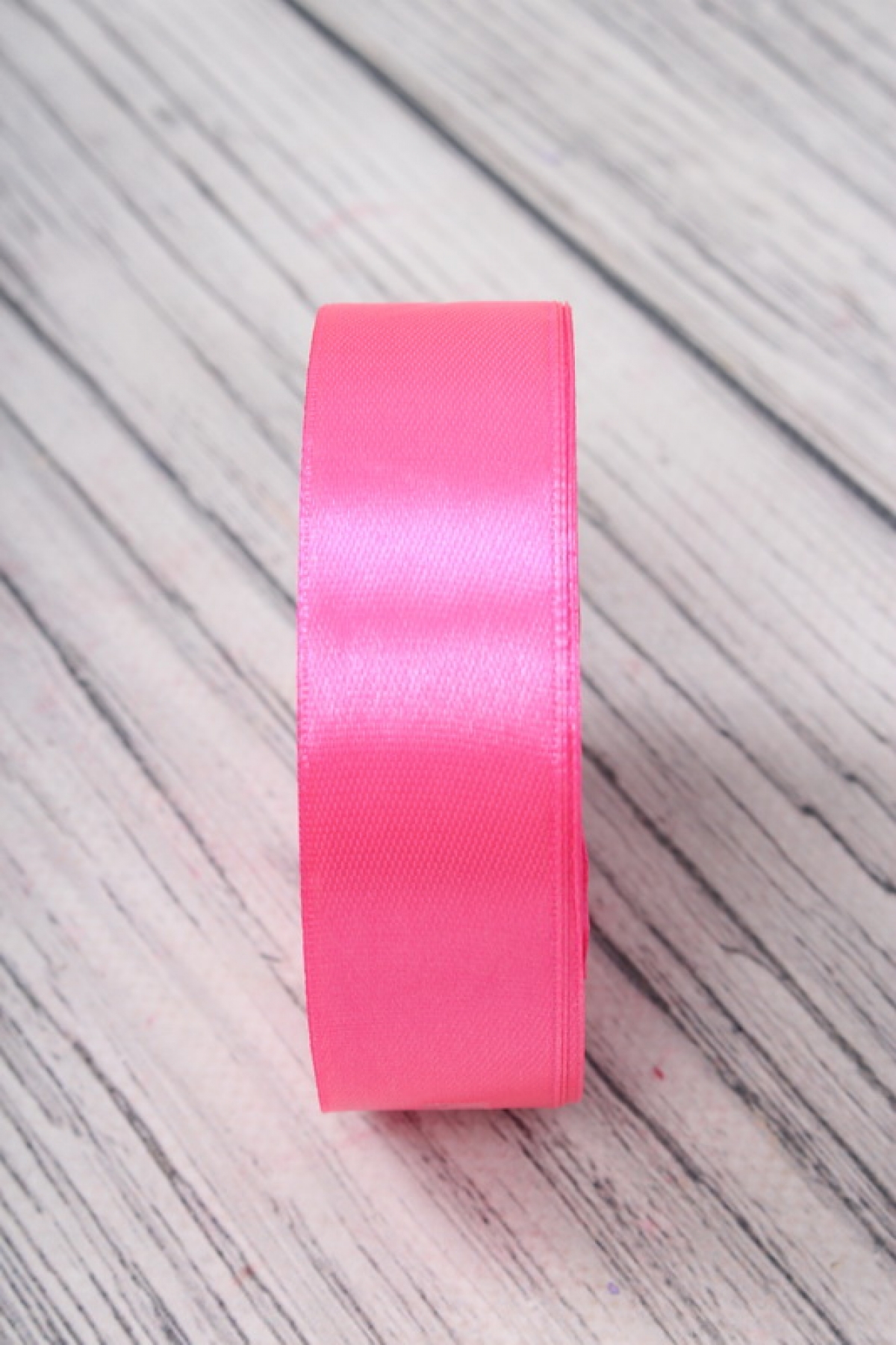 Лента атласная,25mmx25yards, цв.ярко-розовый 7932Л