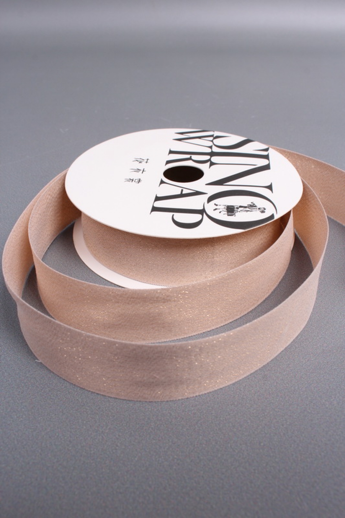 Лента декоративная Перламутровая, полиэстер, 25 мм х 13 ярд., персиковый 6947М