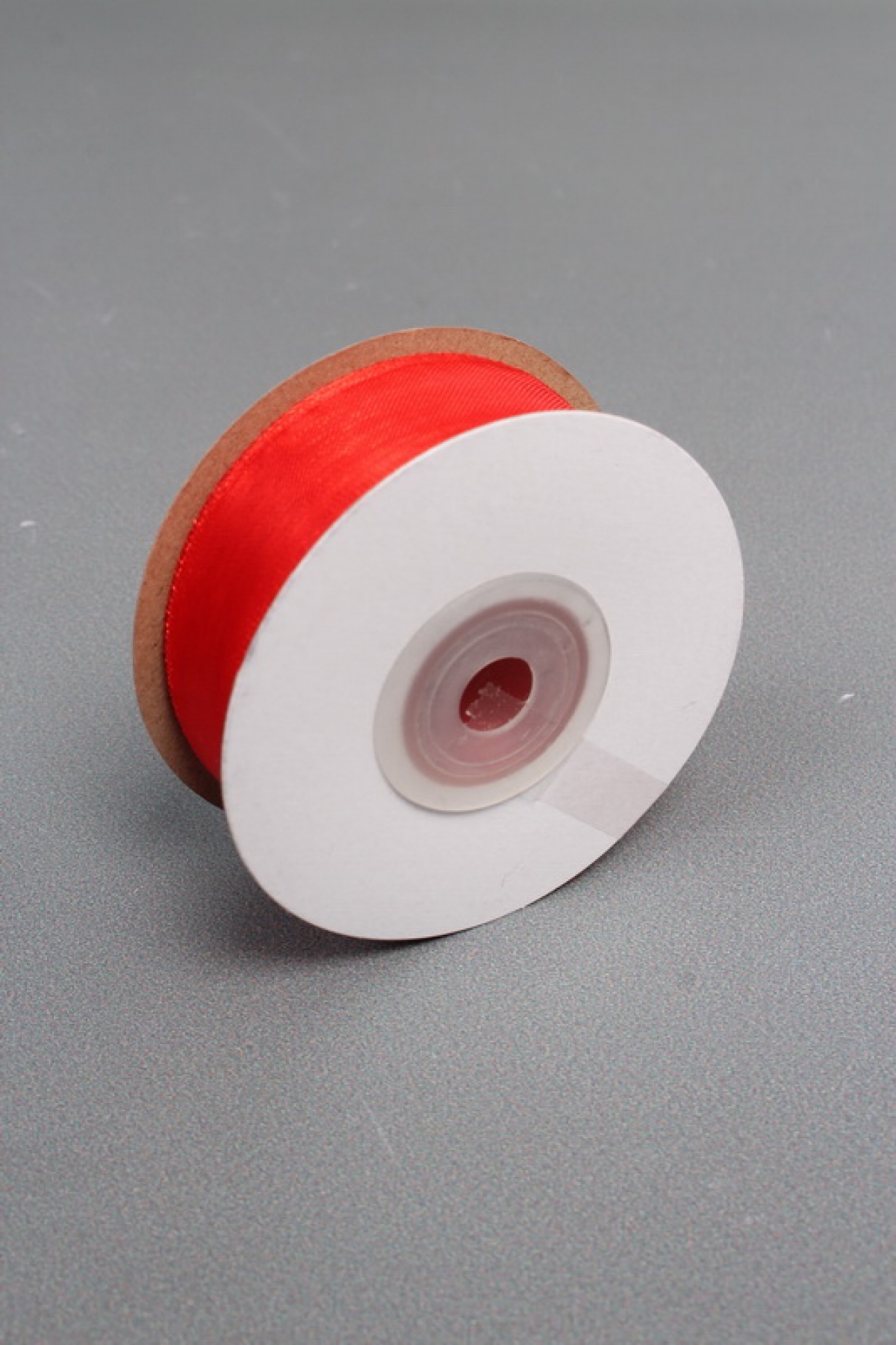 Лента органза на картонн.катушке, 25мм*25ярд, красный 3313М